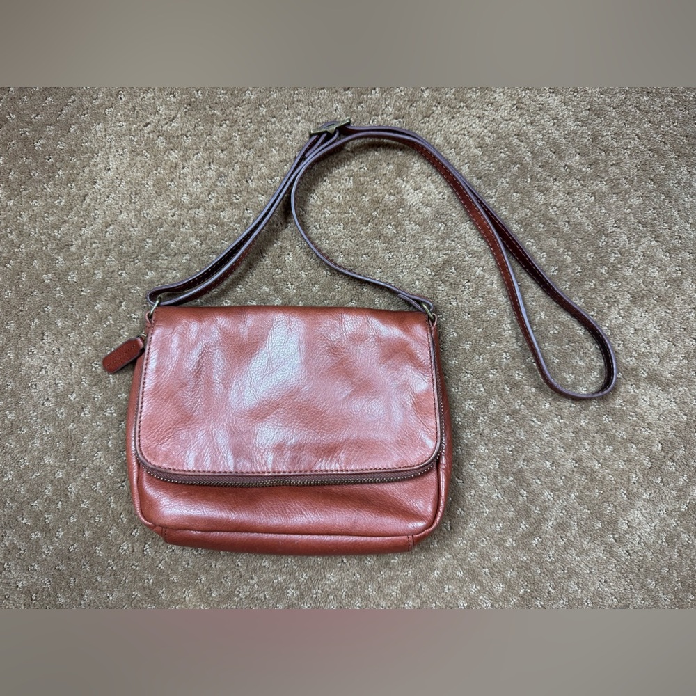 Margot genuine leather crossbody bag